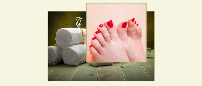 Mainicure Pedicure Red Toes